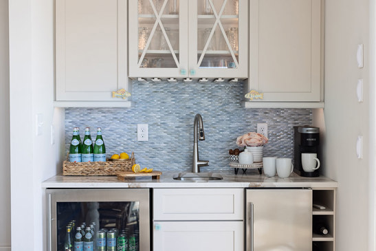 Kitchen Cabinets & Remodeling